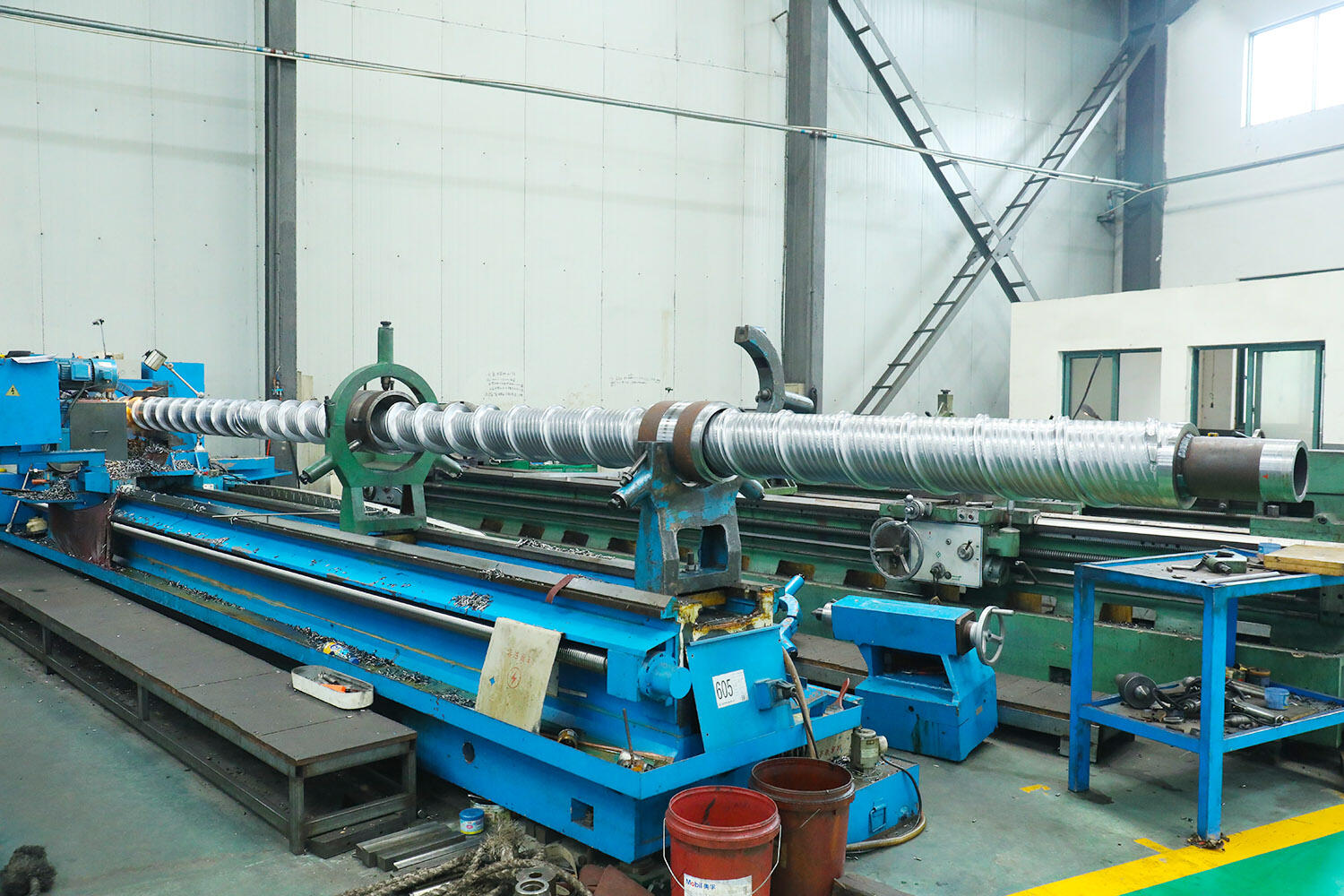 EJS is busy with screw barrel production